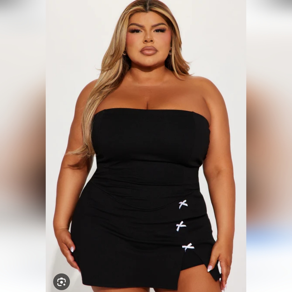 Fashion Nova‎ Black Strapless Jumpsuit